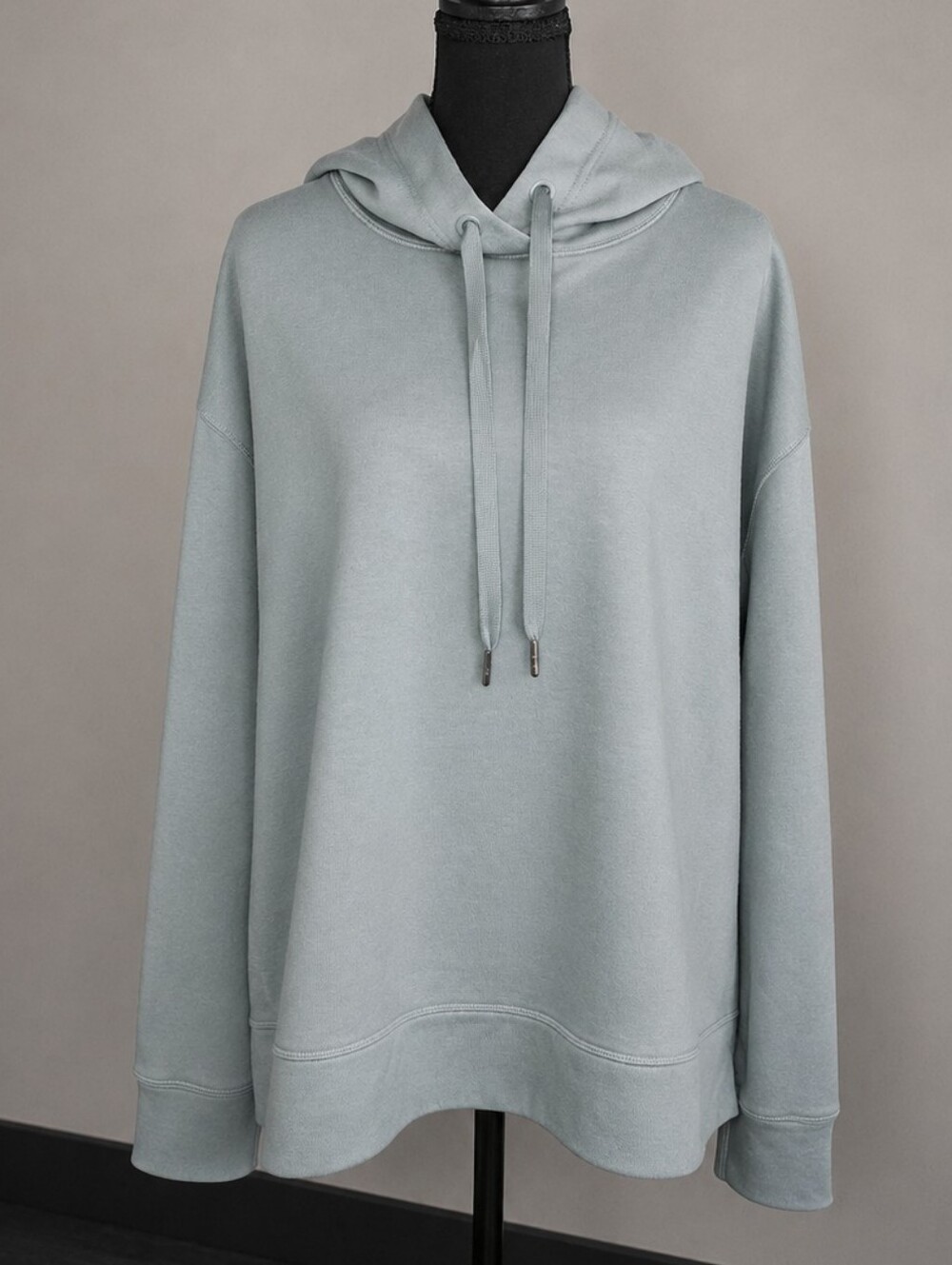Avia Pullover Hoodie in Dusty Blue